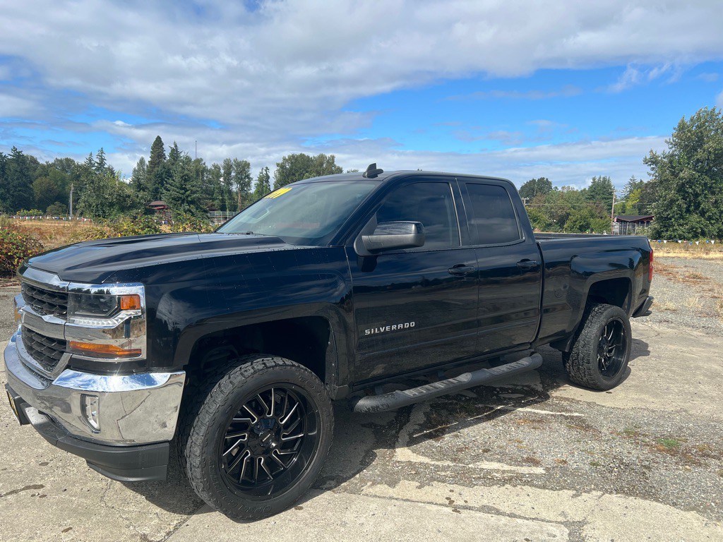 2016 Chevrolet Silverado 1500 Image 2