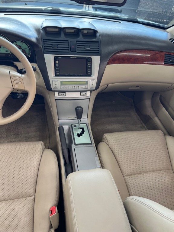2006 Toyota Camry Image 40