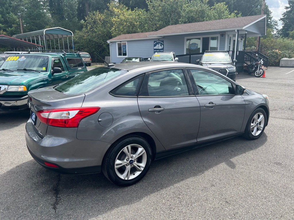 2013 Ford Focus Image 10