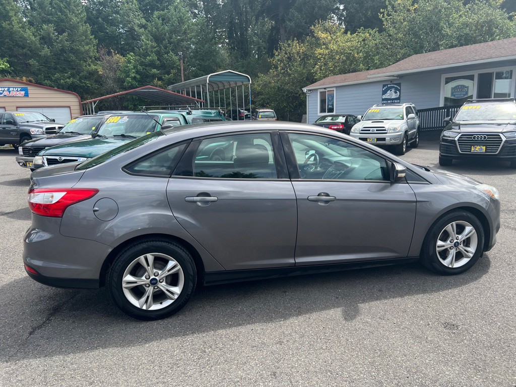 2013 Ford Focus Image 11