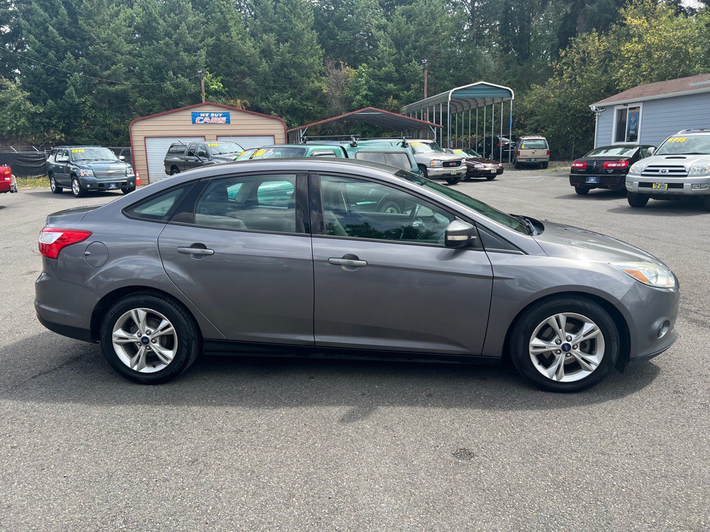 2013 Ford Focus Image 12