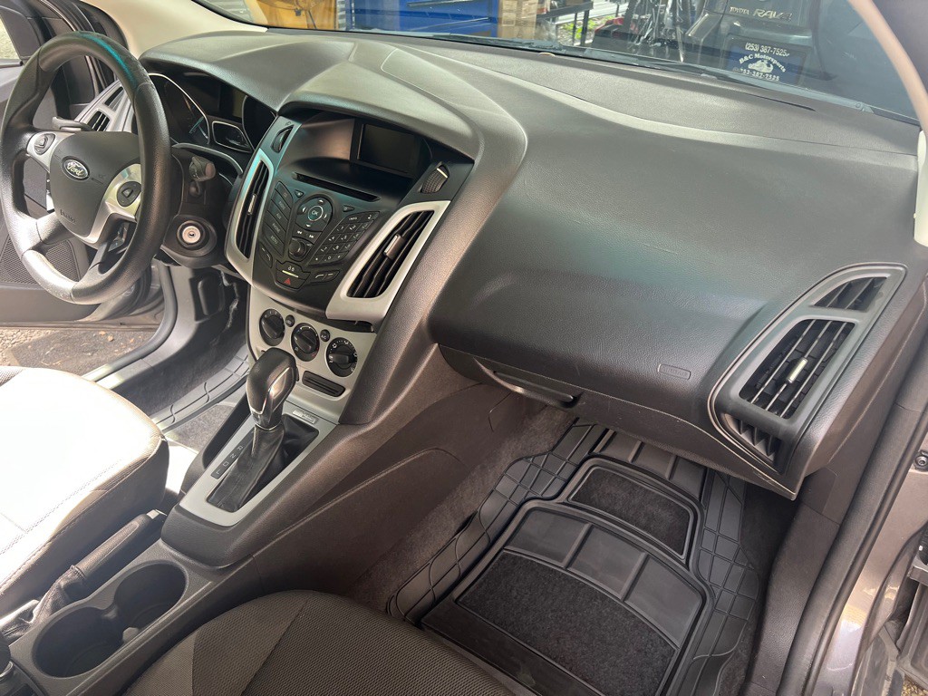 2013 Ford Focus Image 23