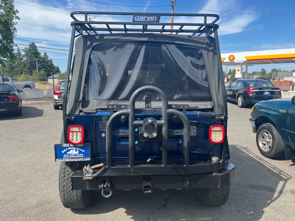 2003 Jeep Wrangler Image 30