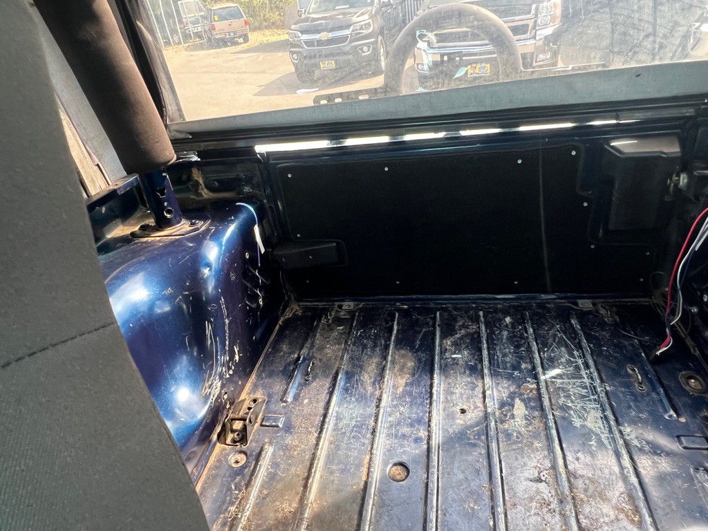 2003 Jeep Wrangler Image 11