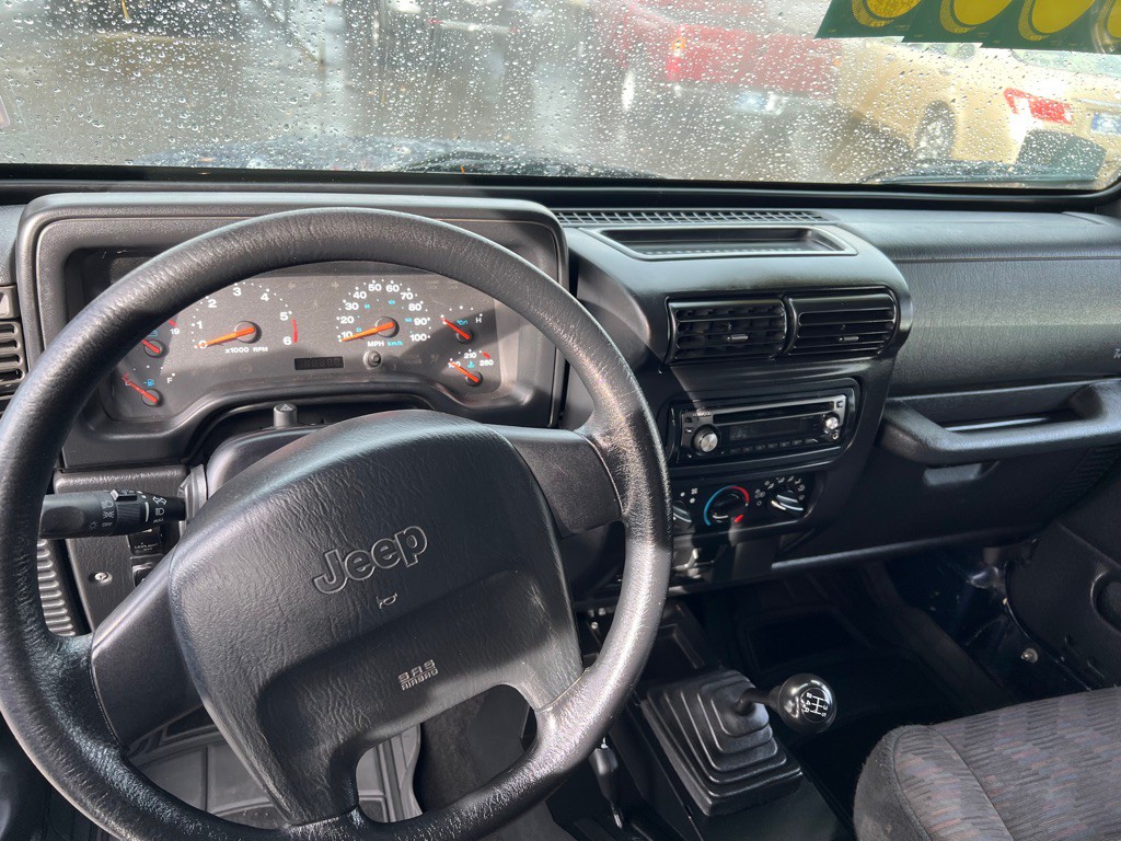 2003 Jeep Wrangler Image 36