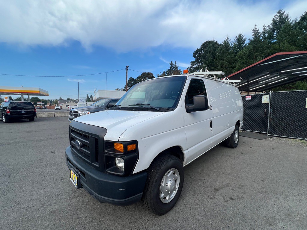 2008 Ford Econoline Image 3