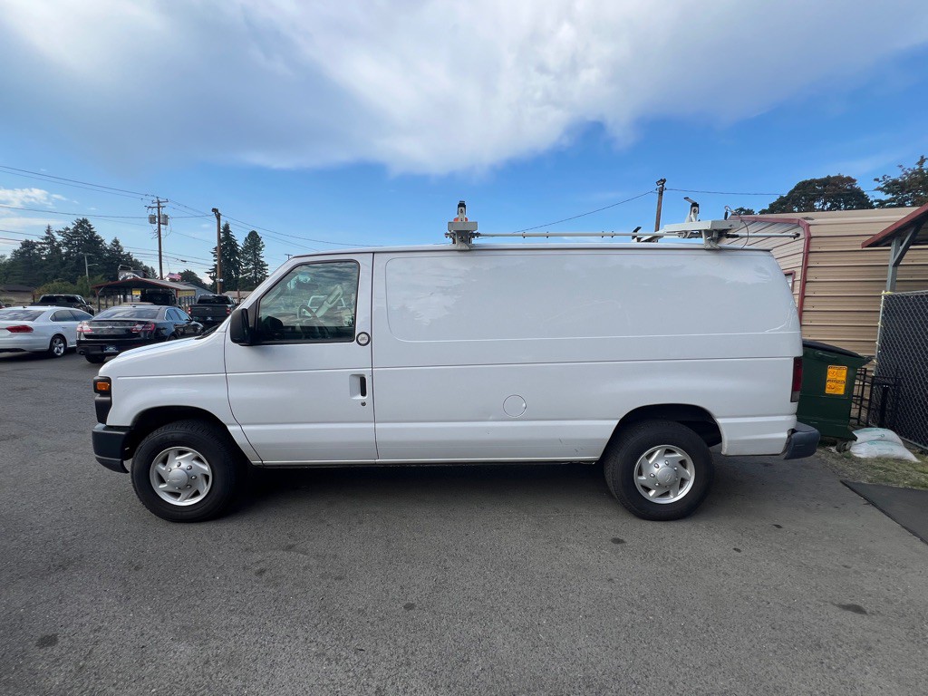 2008 Ford Econoline Image 6