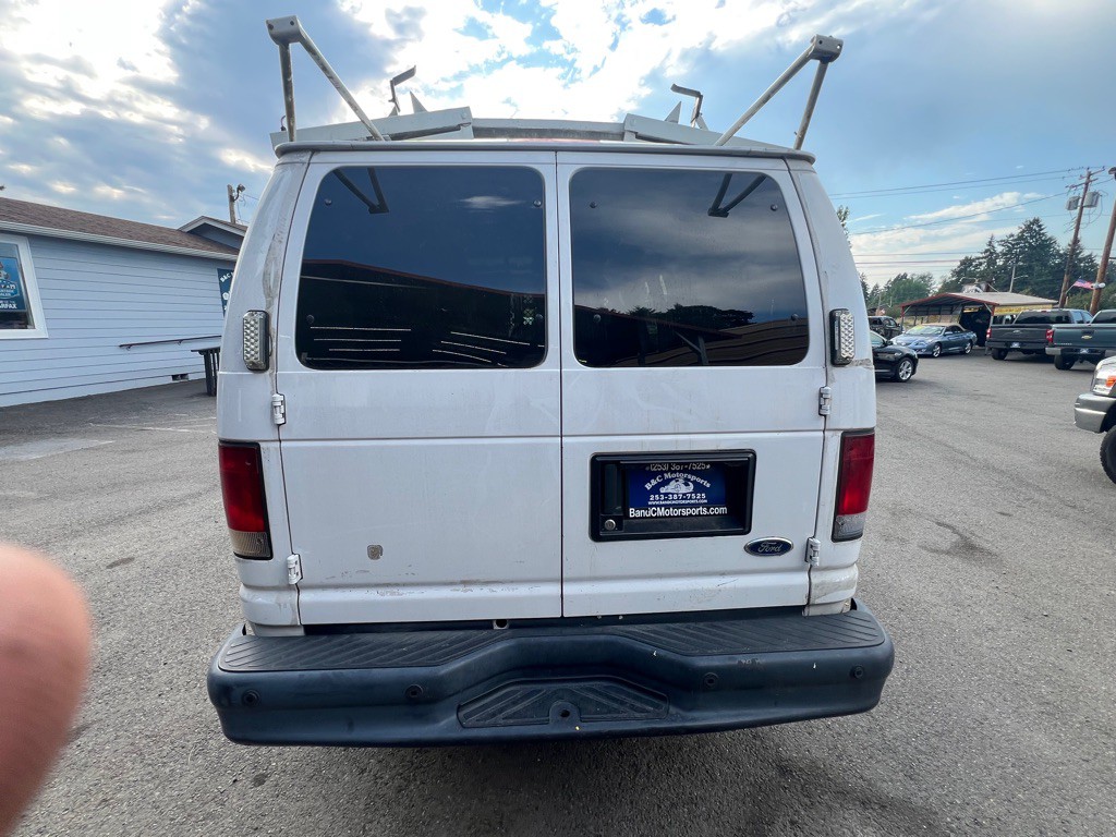 2008 Ford Econoline Image 12
