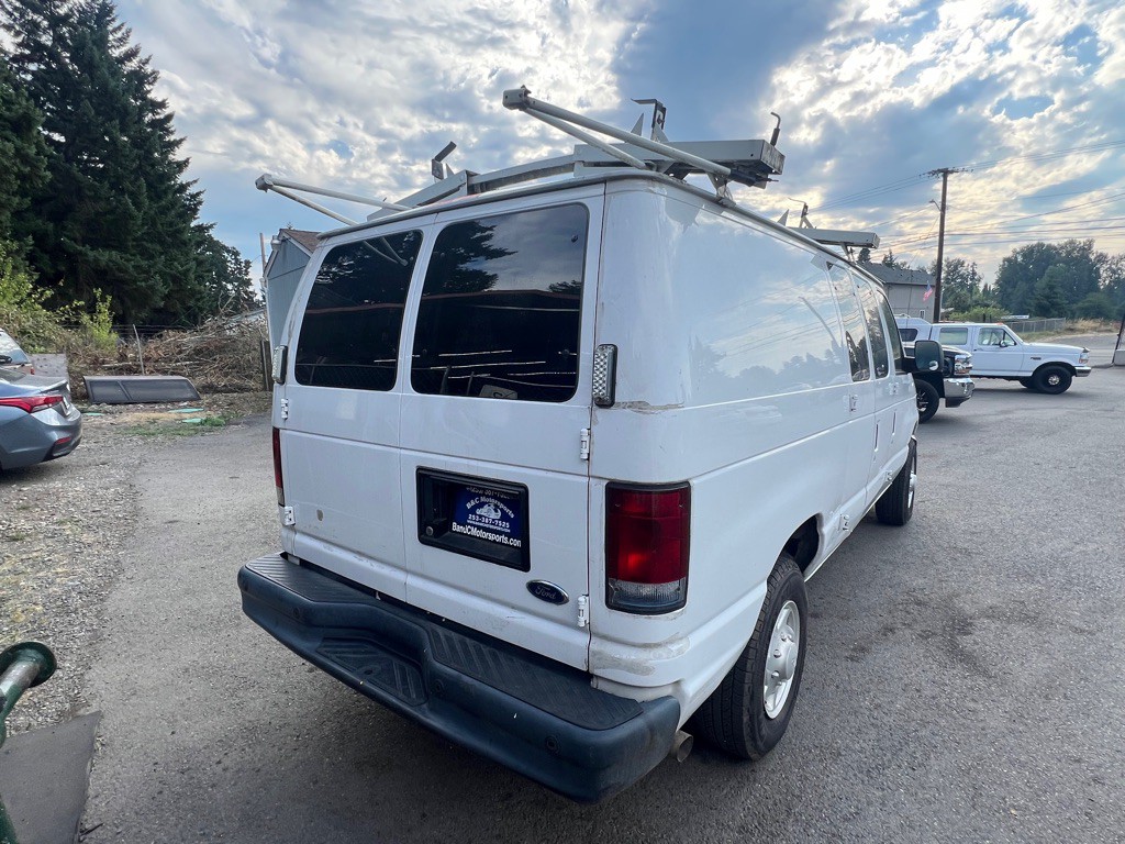 2008 Ford Econoline Image 13