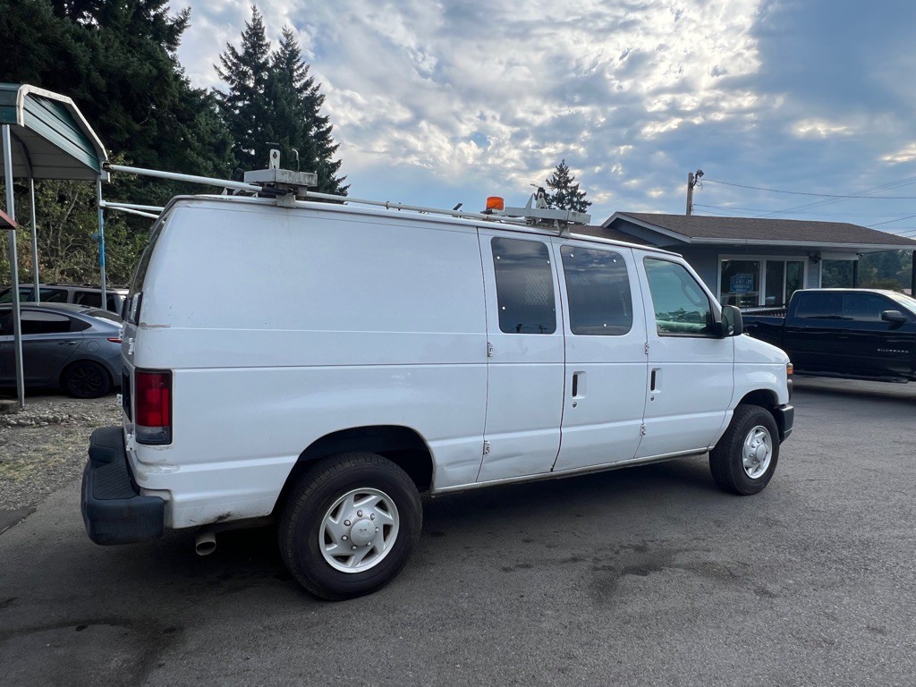 2008 Ford Econoline Image 15