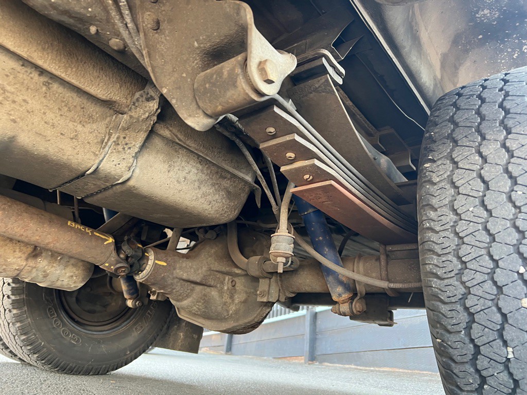 1995 Ford F-350 Image 43
