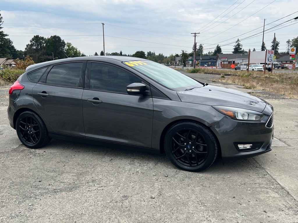 2016 Ford Focus Image 5