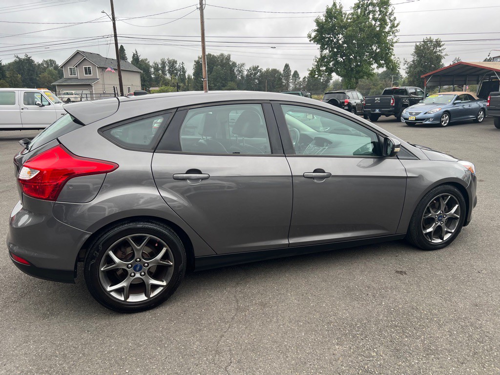 2014 Ford Focus Image 9
