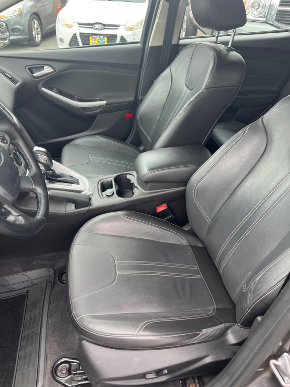 2014 Ford Focus Image 27