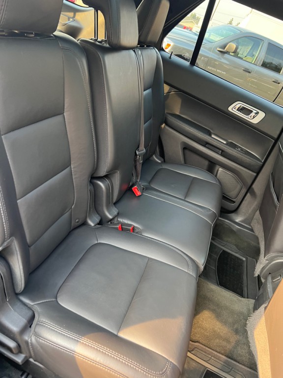 2014 Ford Explorer Image 28