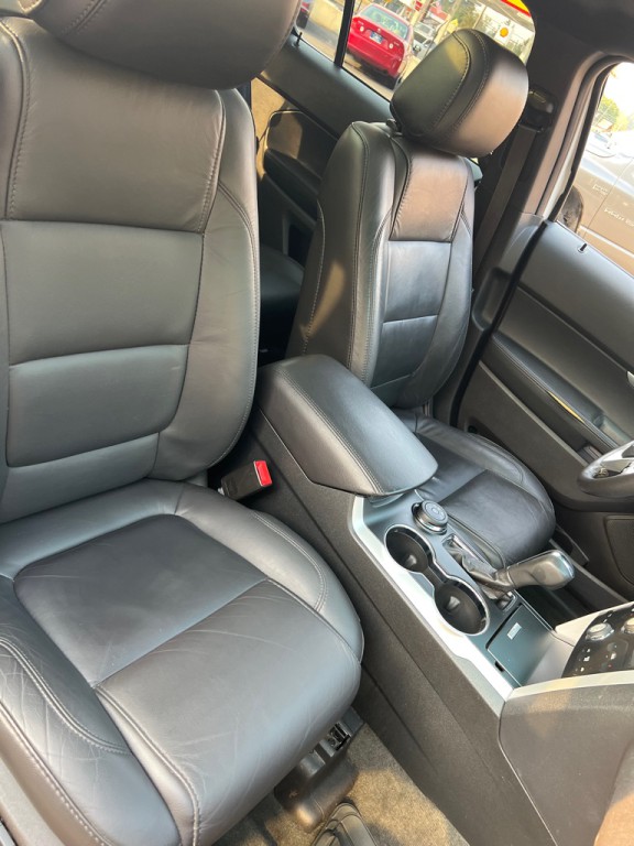 2014 Ford Explorer Image 29