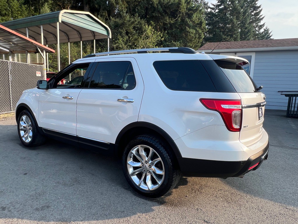 2014 Ford Explorer Image 55