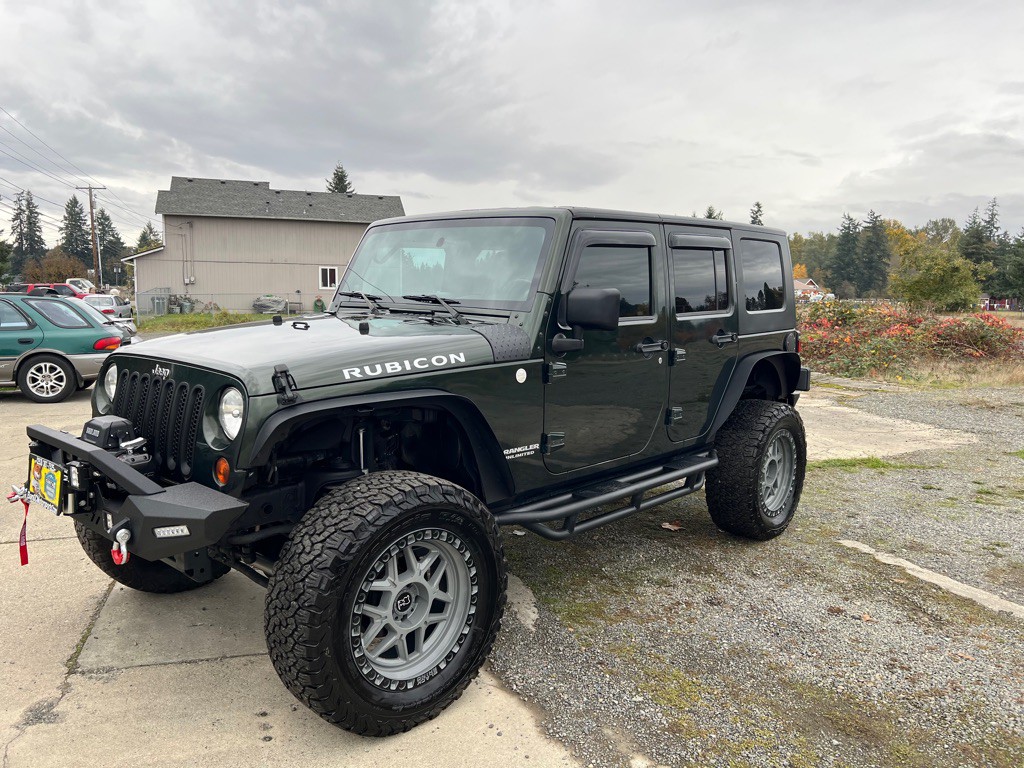2010 Jeep Wrangler Unlimited Image 3