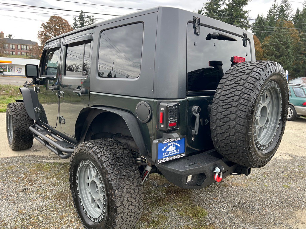 2010 Jeep Wrangler Unlimited Image 18