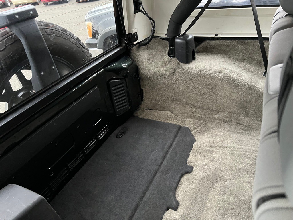 2010 Jeep Wrangler Unlimited Image 31