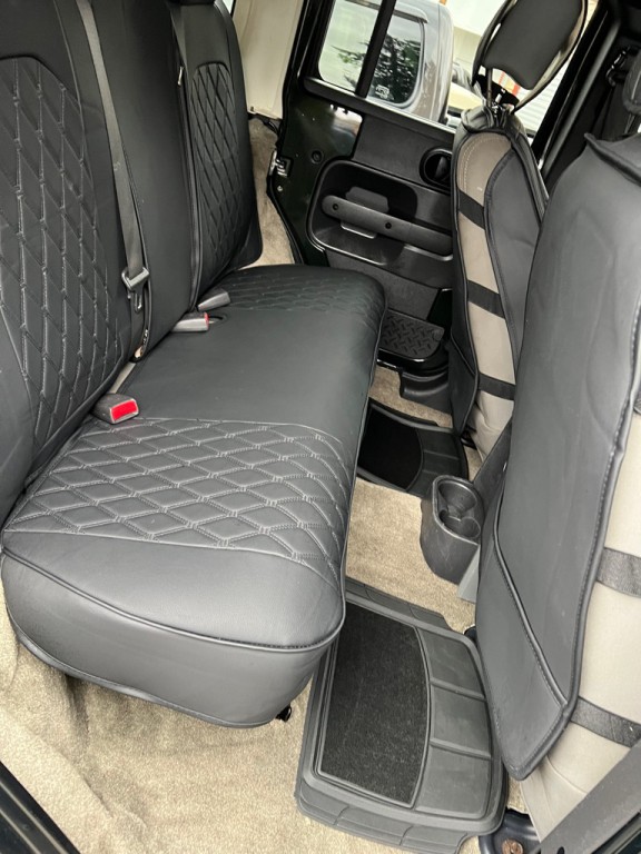 2010 Jeep Wrangler Unlimited Image 32