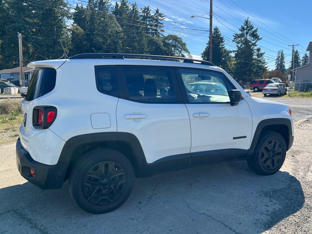2019 Jeep Renegade Image 11