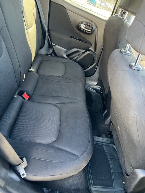 2019 Jeep Renegade Image 22