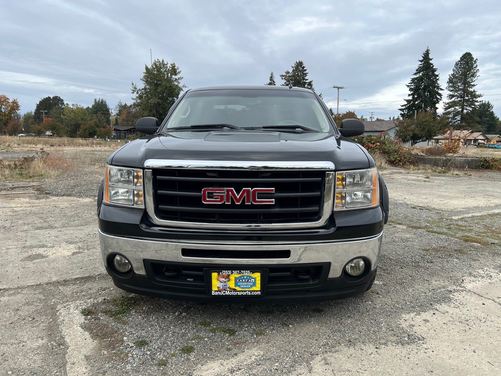 2011 GMC Sierra Image 17
