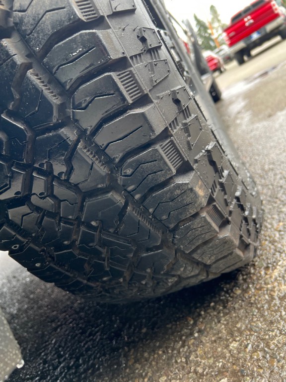 2011 GMC Sierra Image 28