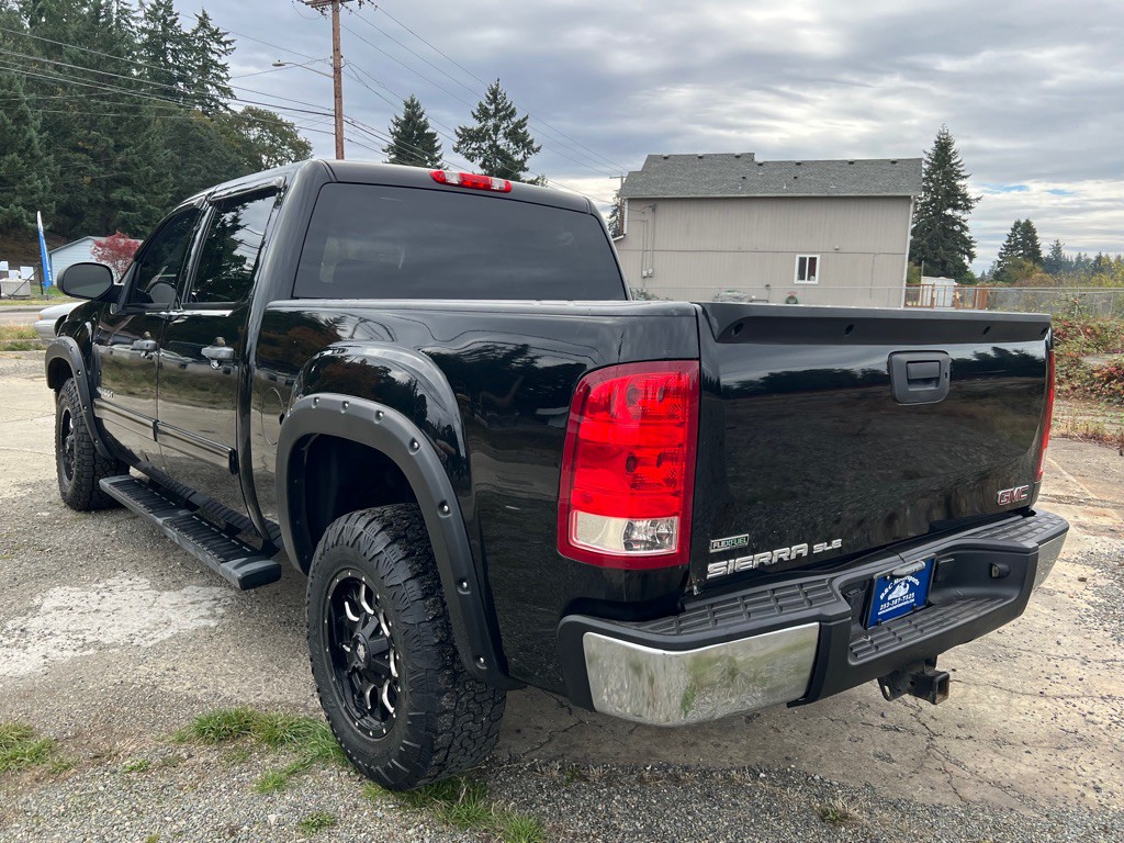 2011 GMC Sierra Image 6