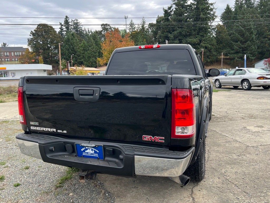 2011 GMC Sierra Image 9