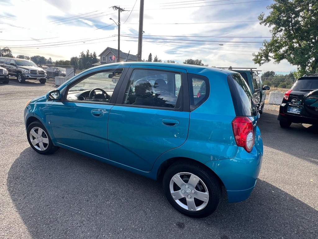 2009 Chevrolet Aveo Image 11
