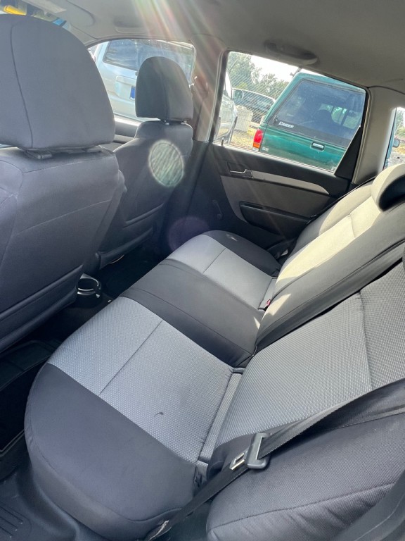 2009 Chevrolet Aveo Image 20