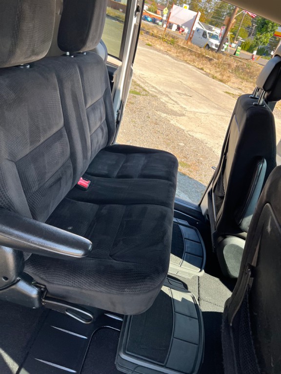 2017 Dodge Grand Caravan Image 23