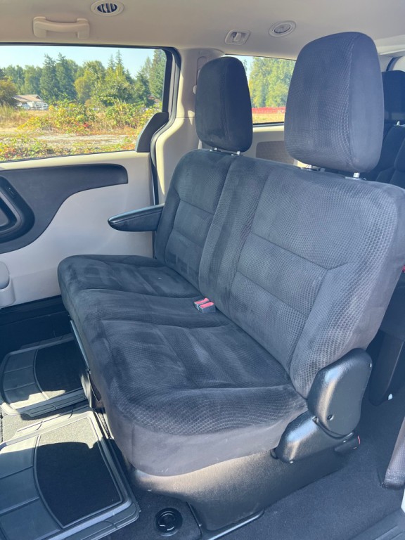 2017 Dodge Grand Caravan Image 28