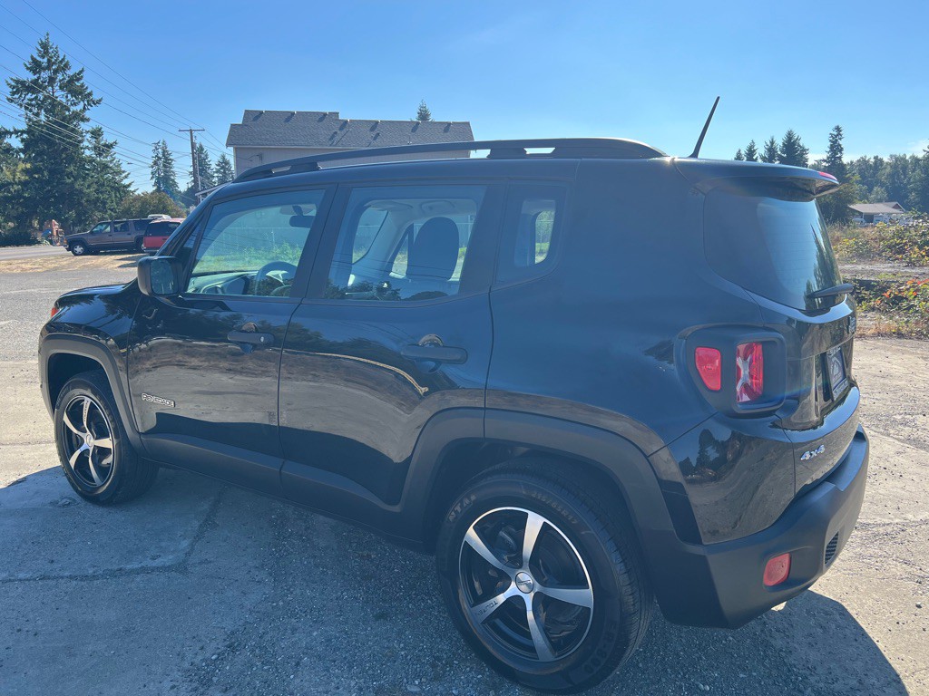 2017 Jeep Renegade Image 6