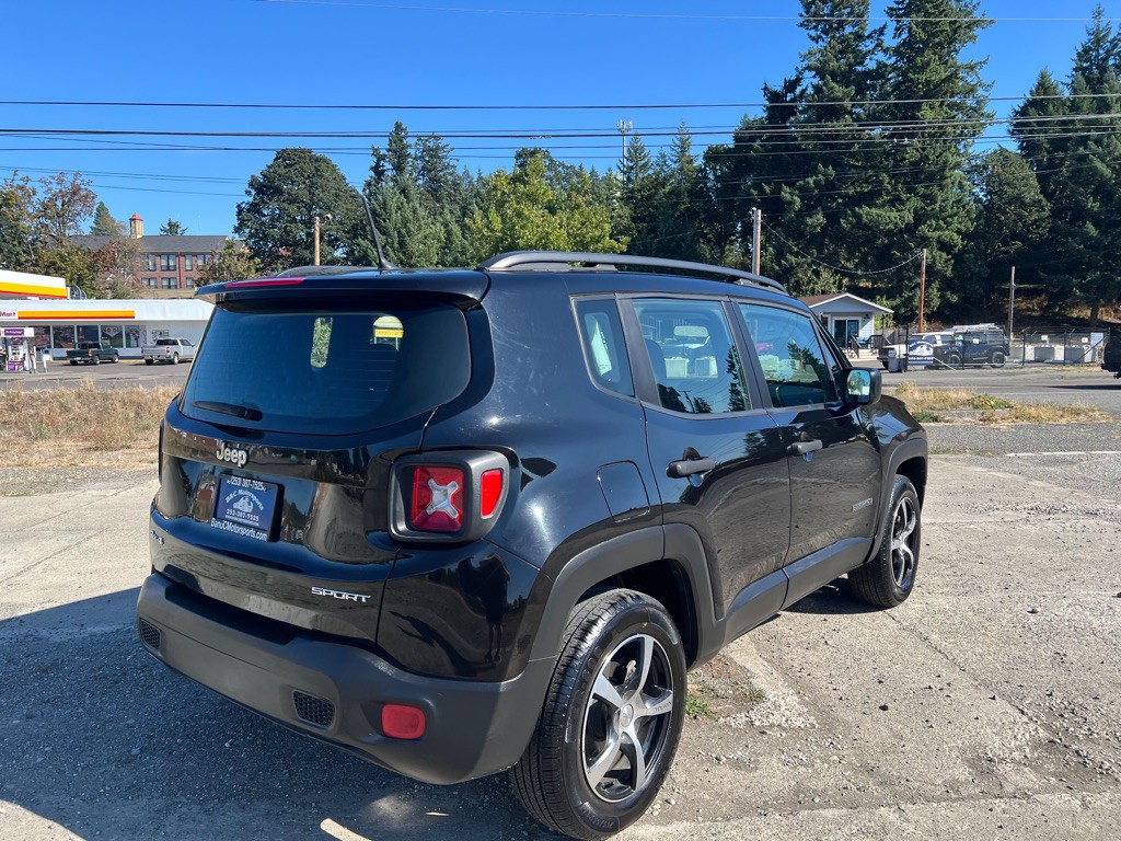 2017 Jeep Renegade Image 11