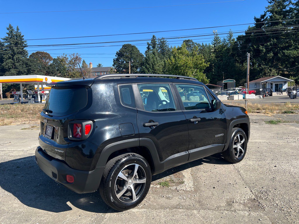 2017 Jeep Renegade Image 12