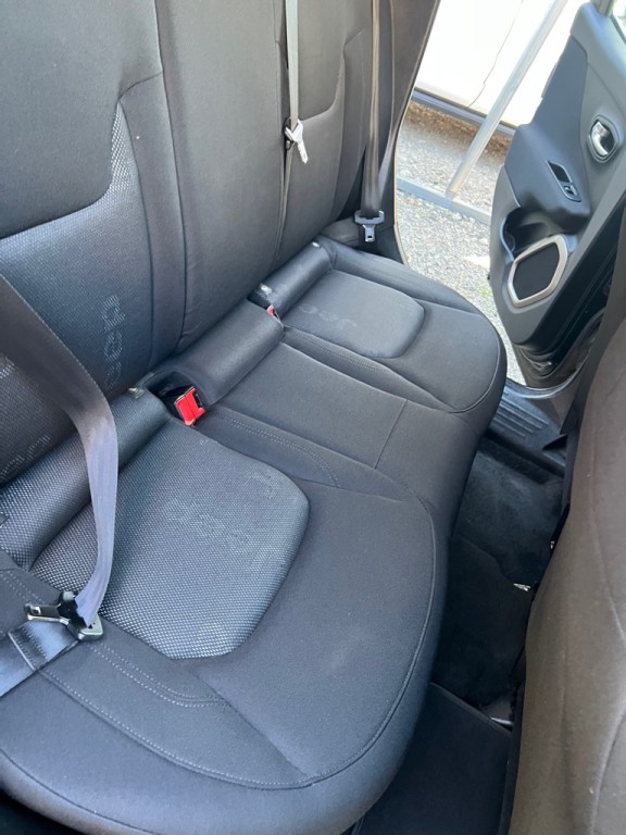 2017 Jeep Renegade Image 27