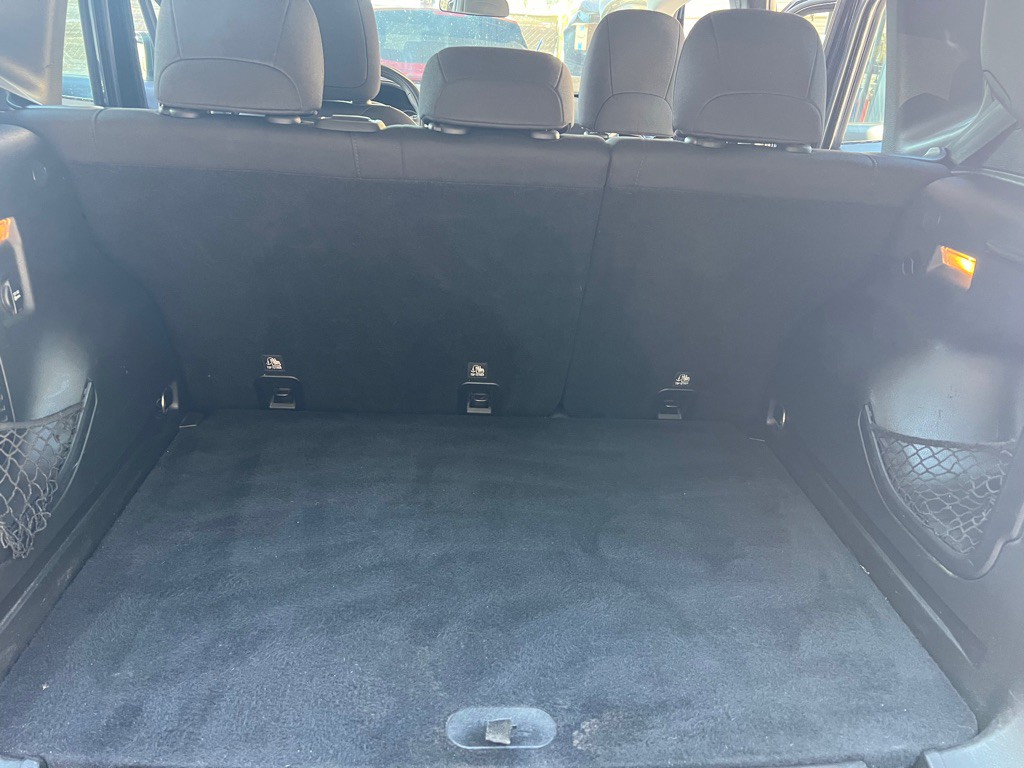 2017 Jeep Renegade Image 28