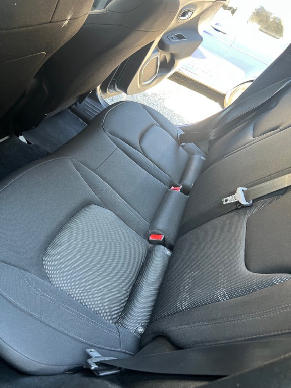 2017 Jeep Renegade Image 30