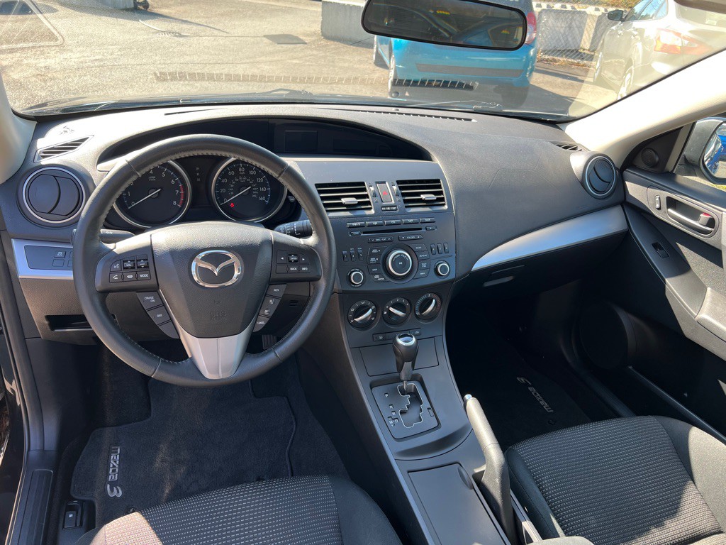 2012 Mazda Mazda3 Image 22