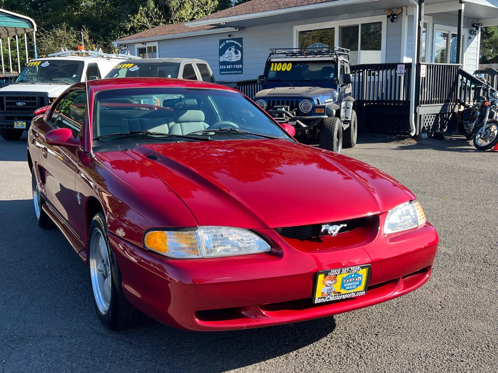 1997 Ford Mustang Image 14