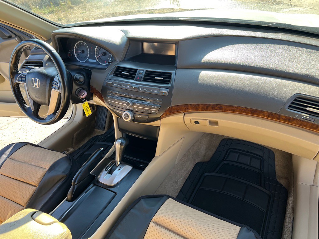 2009 Honda Accord Image 43
