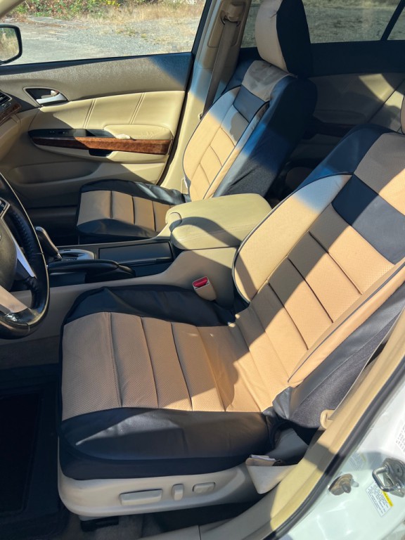 2009 Honda Accord Image 48