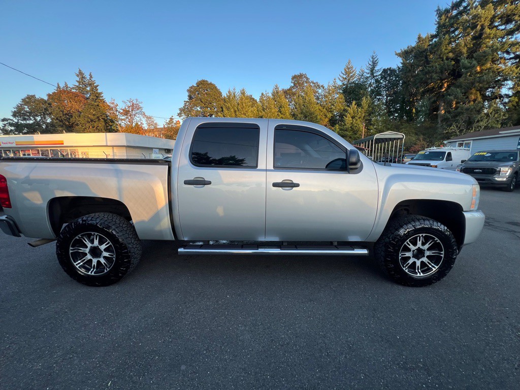 2010 Chevrolet Silverado 1500 Image 9