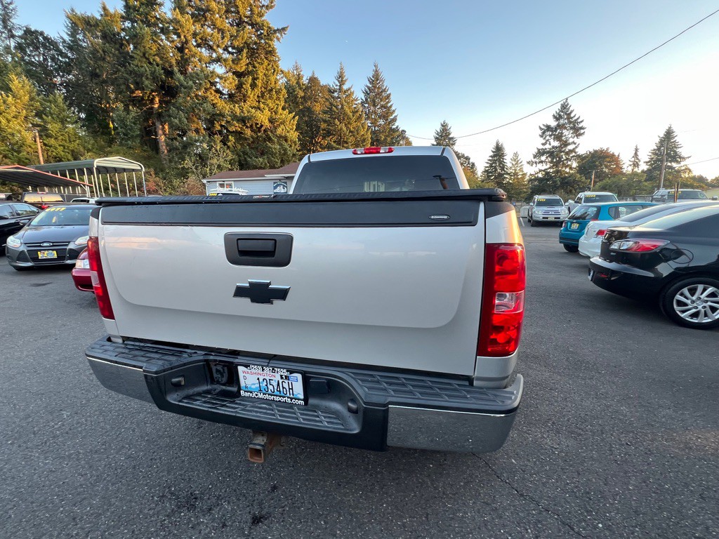 2010 Chevrolet Silverado 1500 Image 12