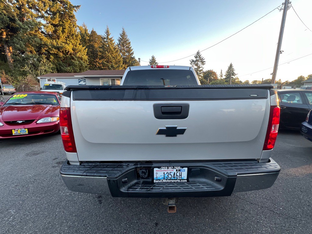 2010 Chevrolet Silverado 1500 Image 13
