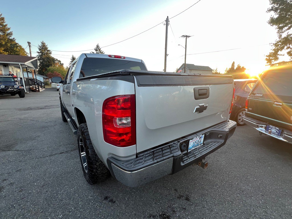 2010 Chevrolet Silverado 1500 Image 16