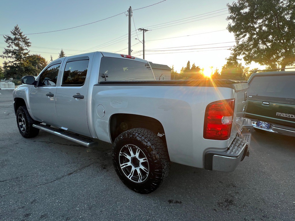 2010 Chevrolet Silverado 1500 Image 17